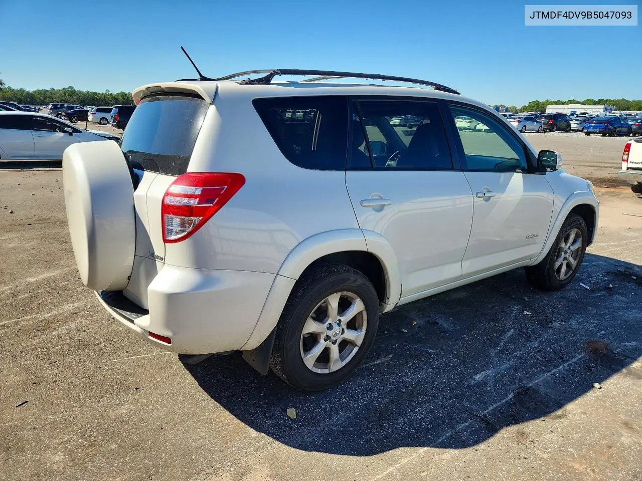 2011 TOYOTA RAV 4 VIN JTMDF4DV9B5047093 — фото 3