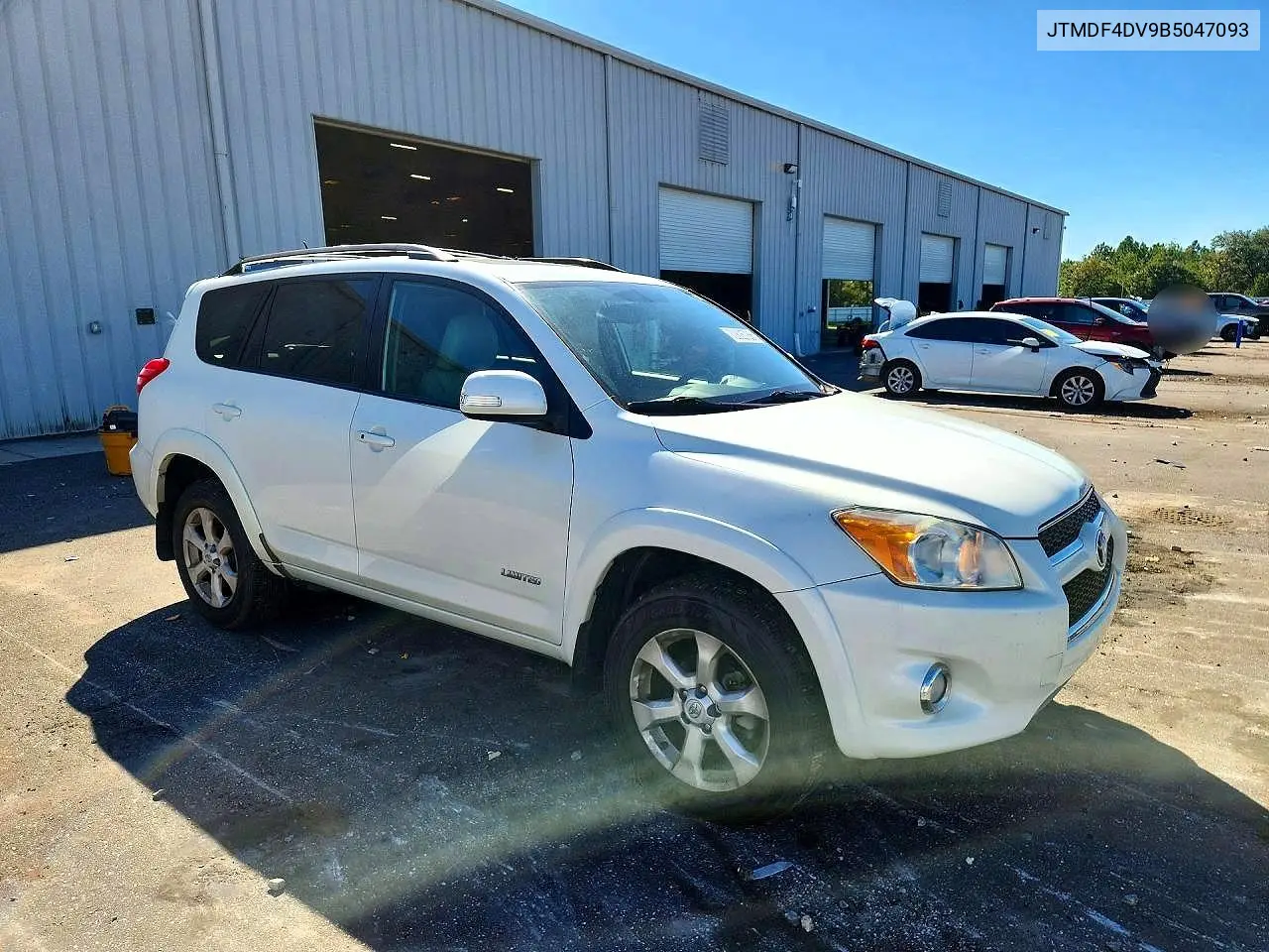 2011 TOYOTA RAV 4 VIN JTMDF4DV9B5047093 — фото 4