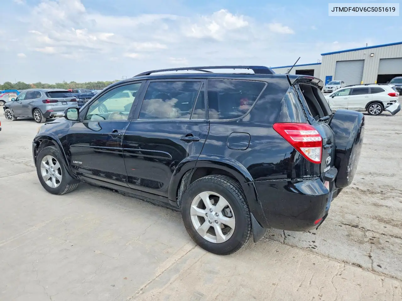 2012 TOYOTA RAV 4 VIN JTMDF4DV6C5051619 — фото 2