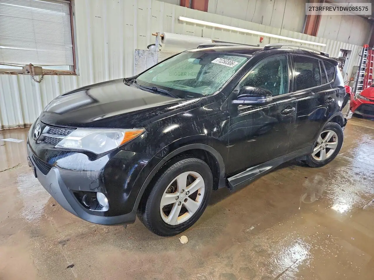 TOYOTA RAV 4 2013, VIN 2T3RFREV1DW085575