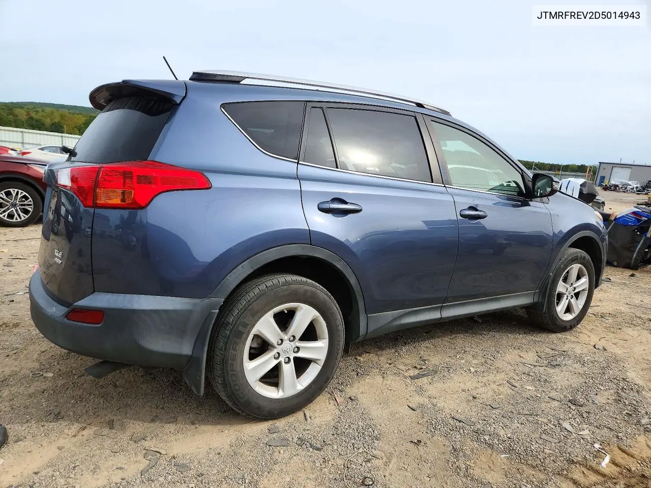 2013 TOYOTA RAV 4 VIN JTMRFREV2D5014943 — фото 3