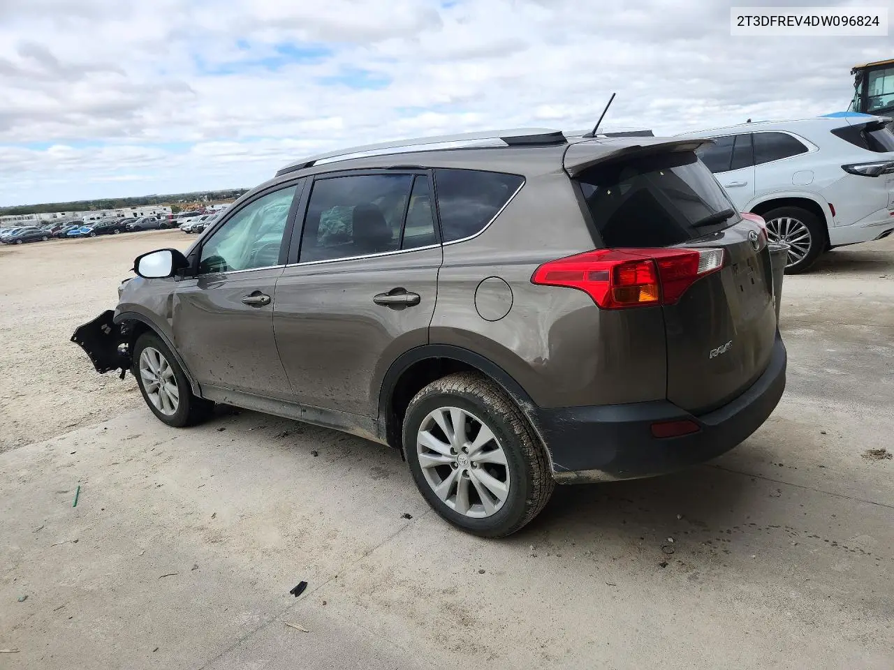2013 TOYOTA RAV 4 VIN 2T3DFREV4DW096824 — фото 2