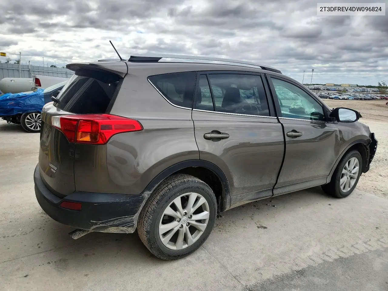 2013 TOYOTA RAV 4 VIN 2T3DFREV4DW096824 — фото 3