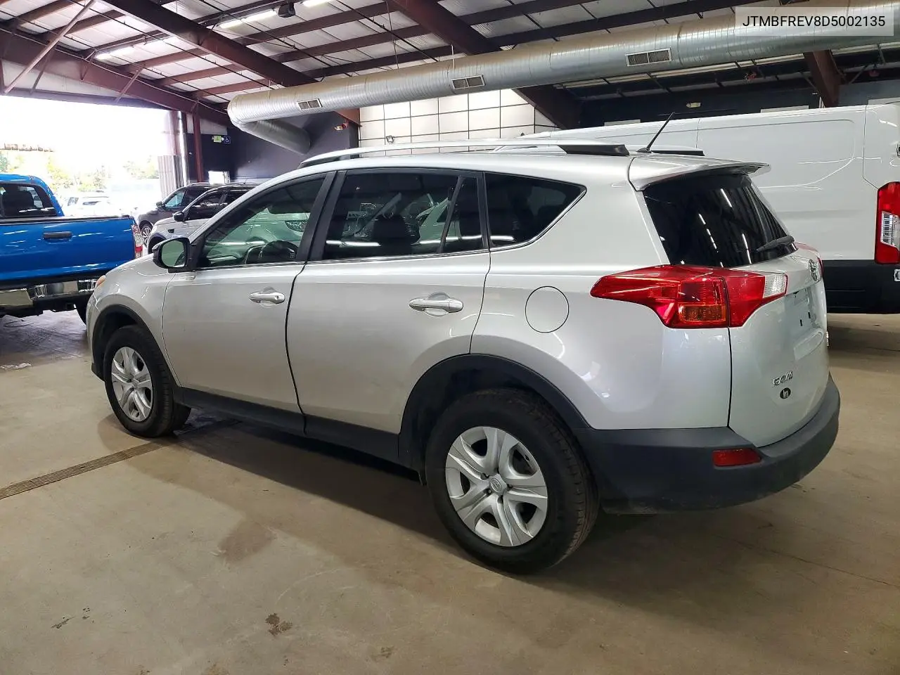 2013 TOYOTA RAV 4 VIN JTMBFREV8D5002135 — фото 2