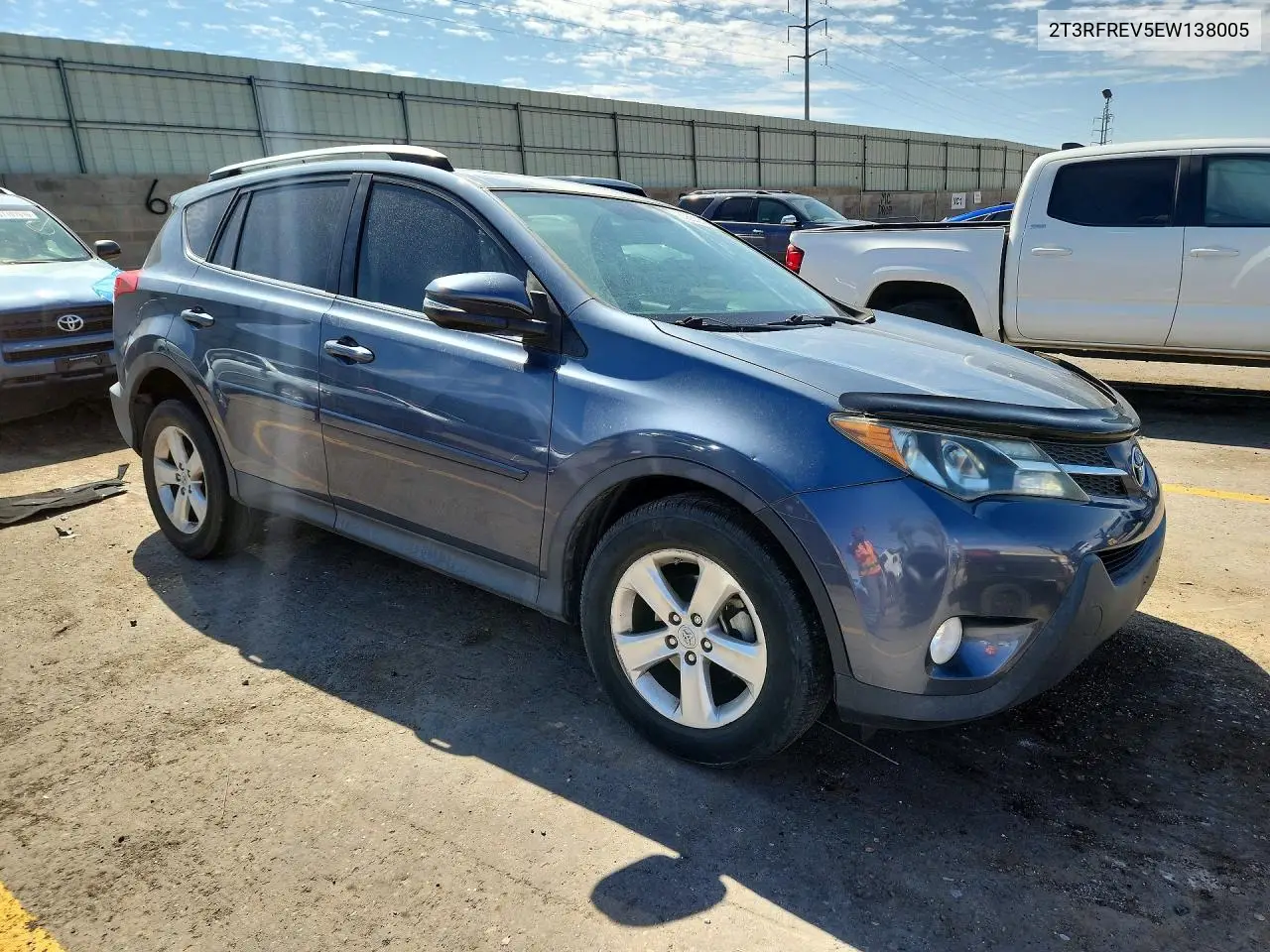2014 TOYOTA RAV 4 VIN 2T3RFREV5EW138005 — фото 4