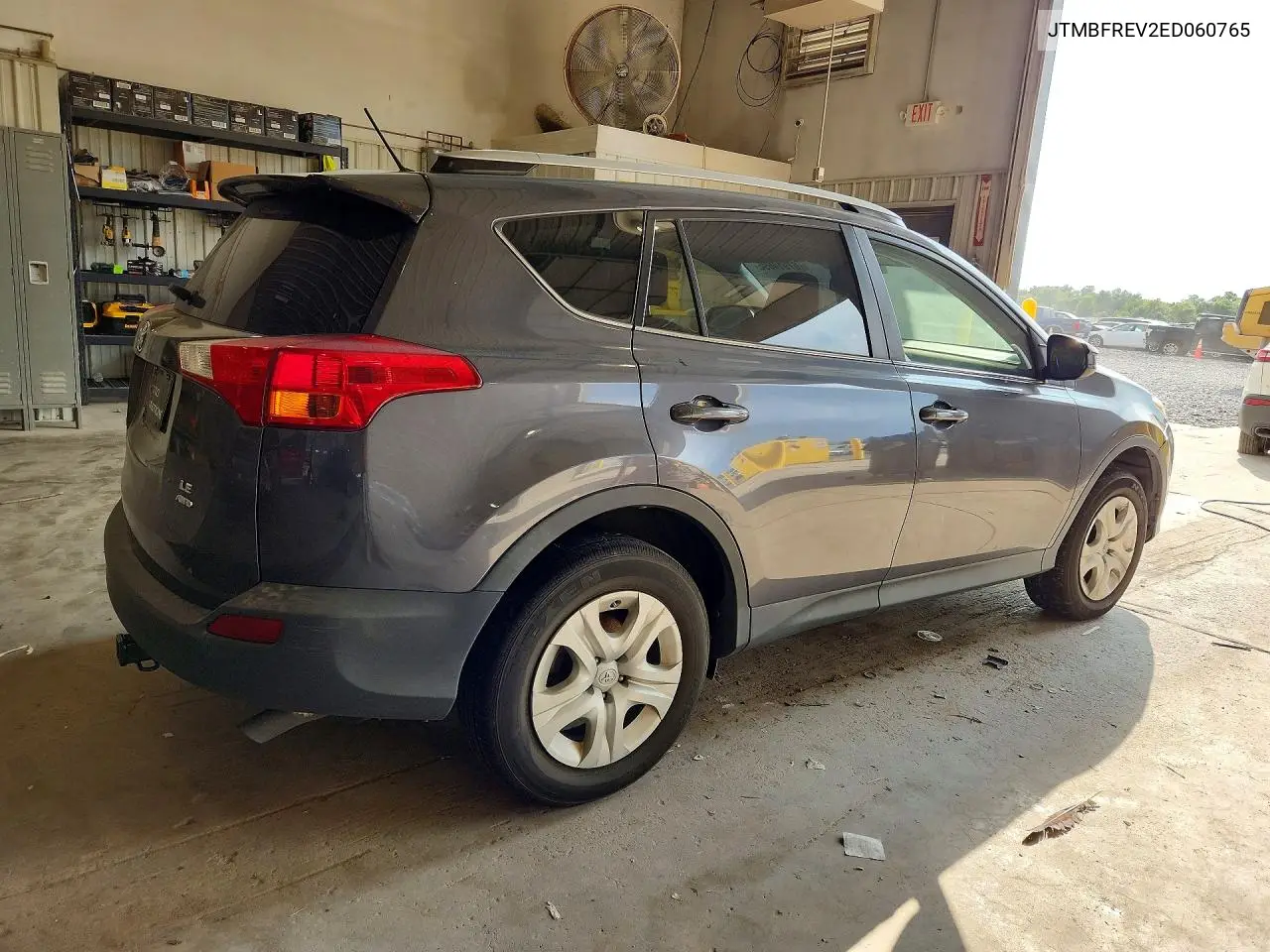 2014 TOYOTA RAV 4 VIN JTMBFREV2ED060765 — фото 3