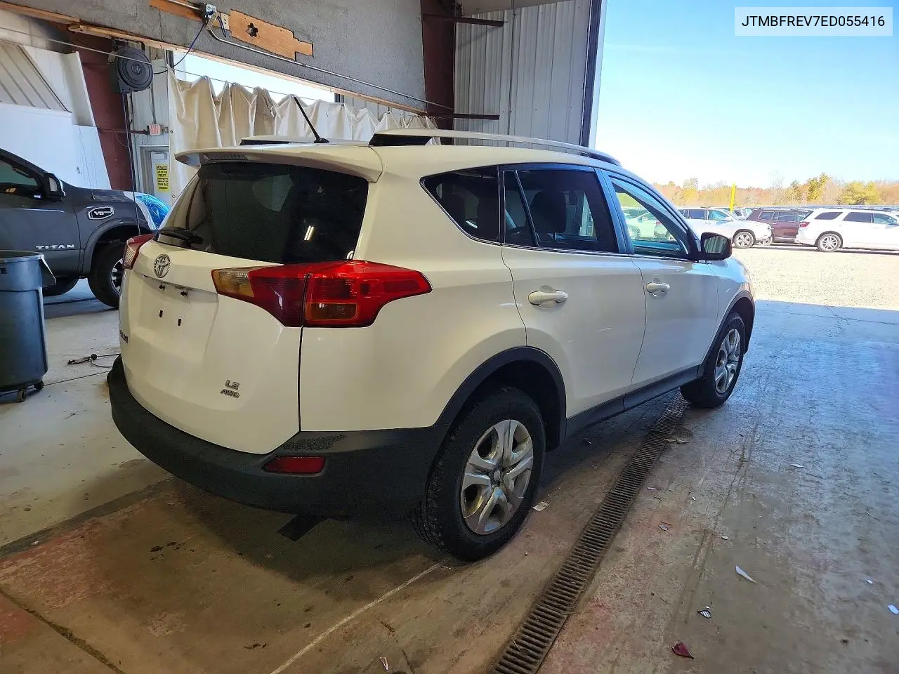2014 TOYOTA RAV 4 VIN JTMBFREV7ED055416 — фото 3