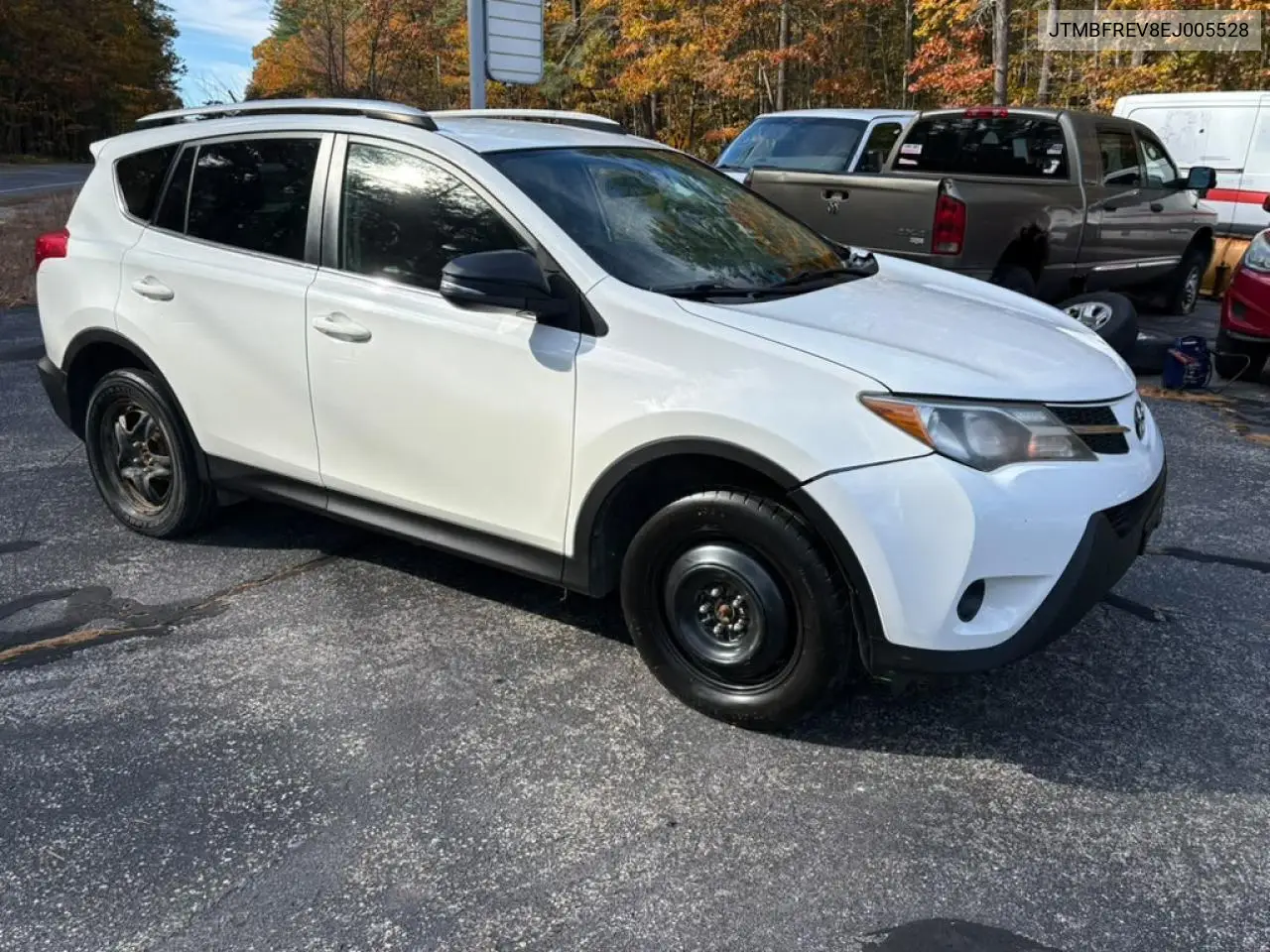 TOYOTA RAV 4 2014, VIN JTMBFREV8EJ005528