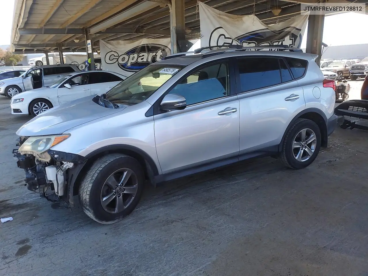 TOYOTA RAV 4 2015, VIN JTMRFREV8FD128812