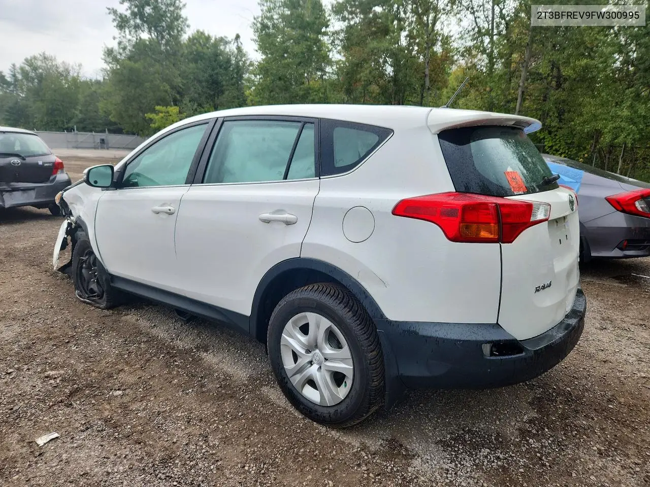 2015 TOYOTA RAV 4 VIN 2T3BFREV9FW300995 — фото 2