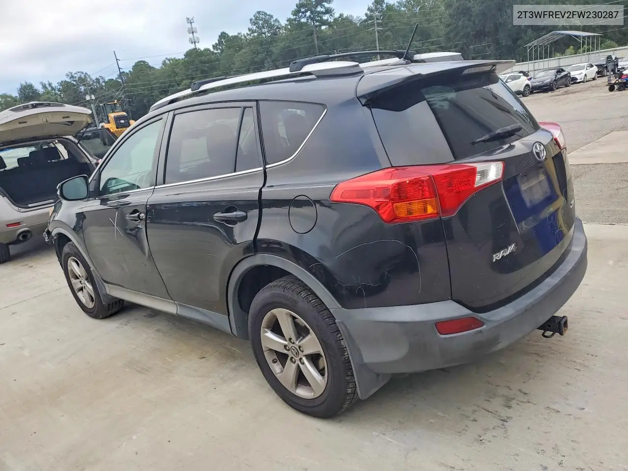 2015 TOYOTA RAV 4 VIN 2T3WFREV2FW230287 — фото 2