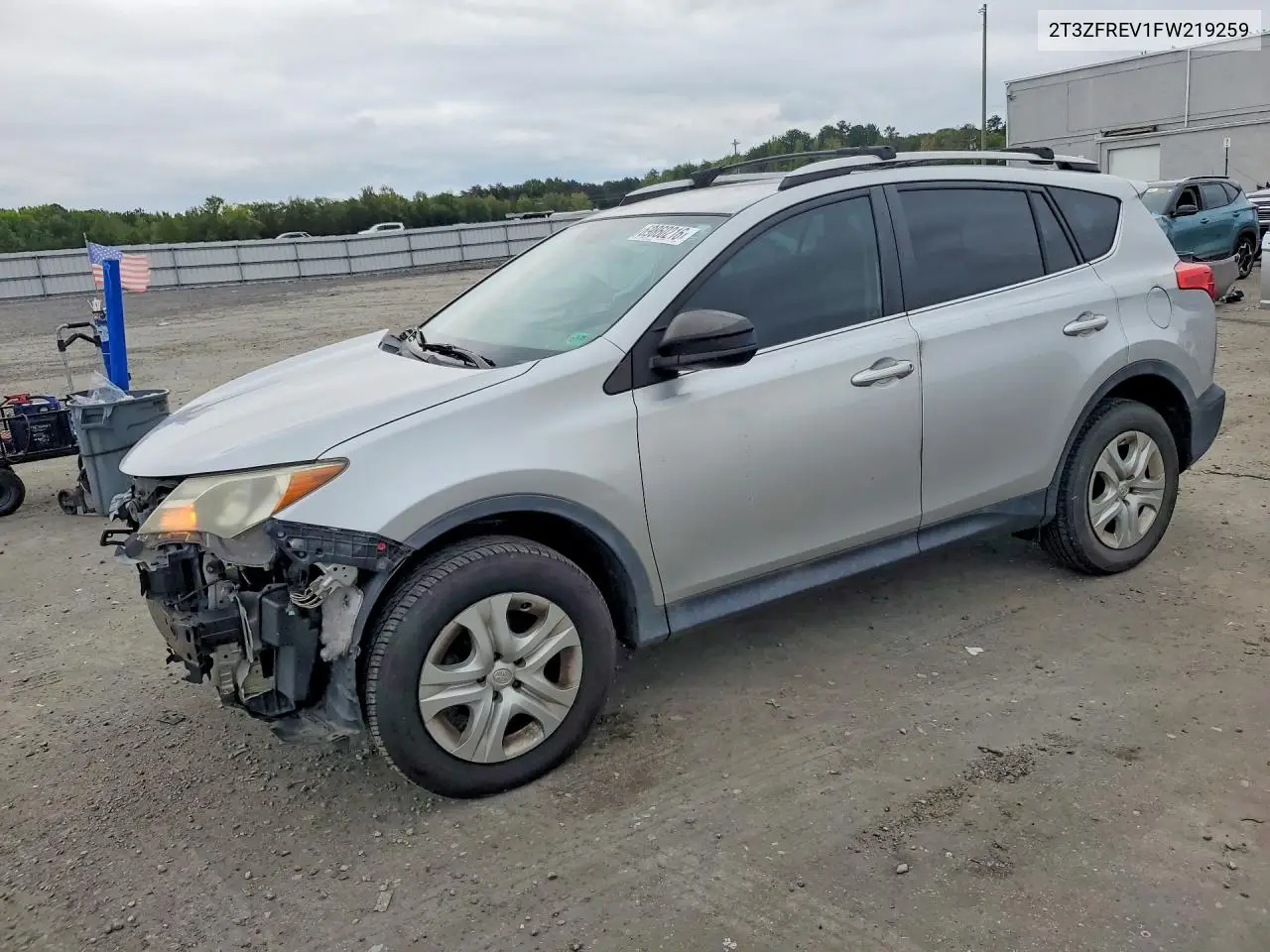 TOYOTA RAV 4 2015, VIN 2T3ZFREV1FW219259