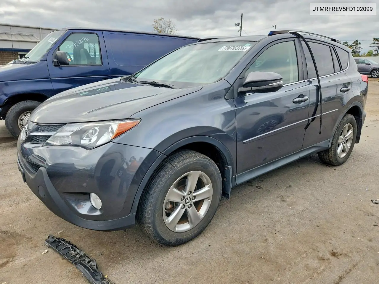 TOYOTA RAV 4 2015, VIN JTMRFREV5FD102099