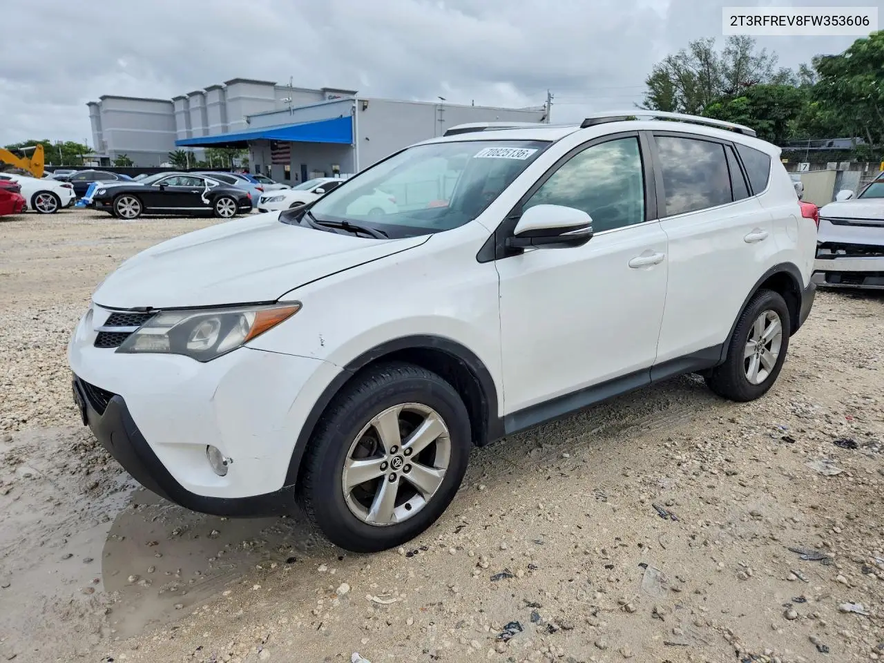 TOYOTA RAV 4 2015, VIN 2T3RFREV8FW353606