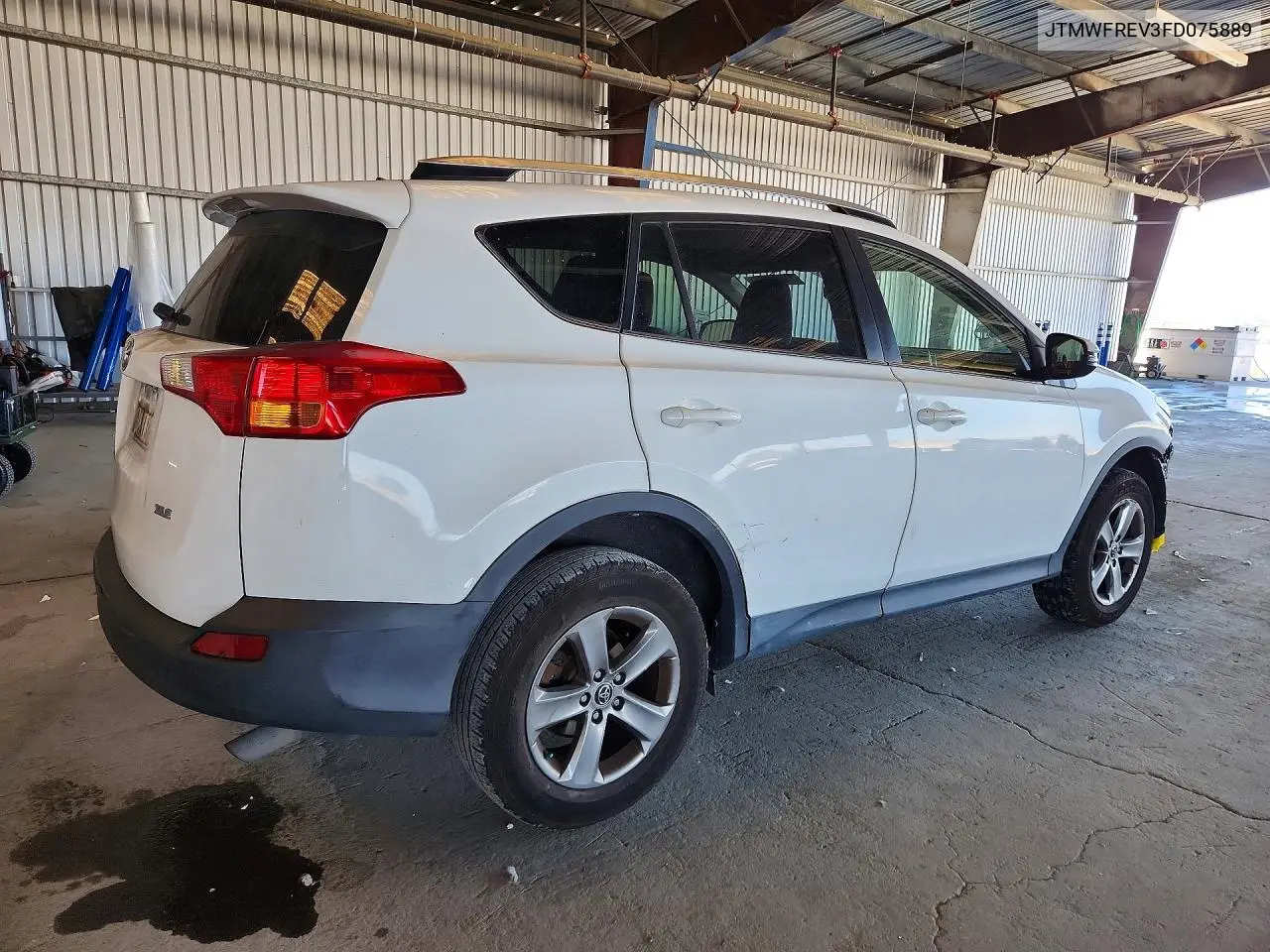 2015 TOYOTA RAV 4 VIN JTMWFREV3FD075889 — фото 3