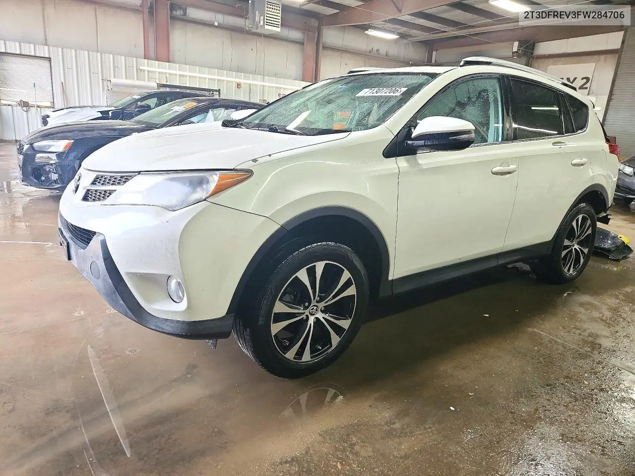 TOYOTA RAV 4 2015, VIN 2T3DFREV3FW284706