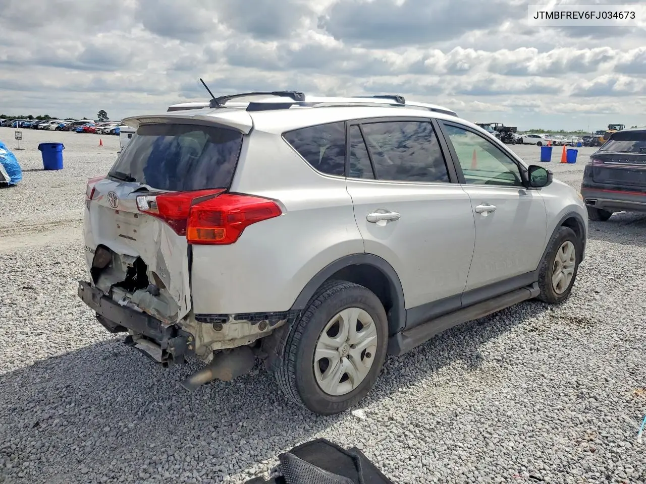 2015 TOYOTA RAV 4 VIN JTMBFREV6FJ034673 — фото 3