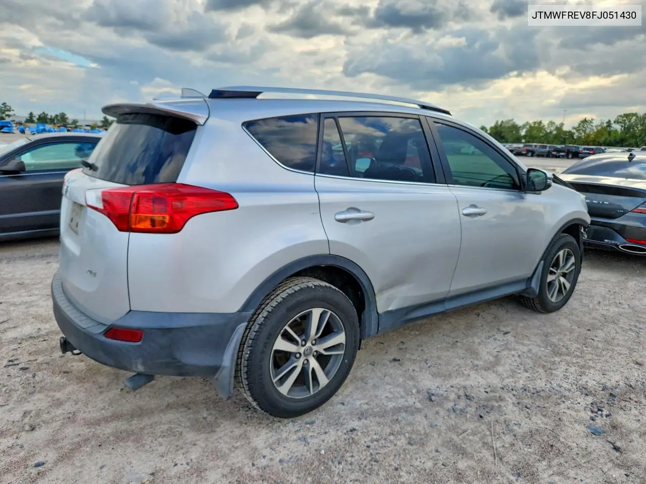 2015 TOYOTA RAV 4 VIN JTMWFREV8FJ051430 — фото 3