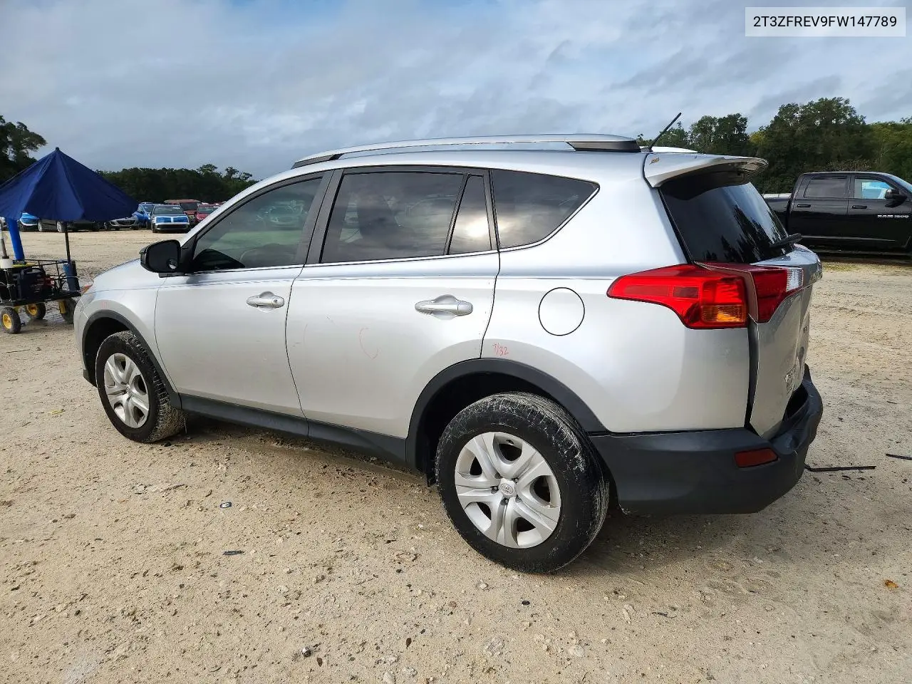 2015 TOYOTA RAV 4 VIN 2T3ZFREV9FW147789 — фото 2