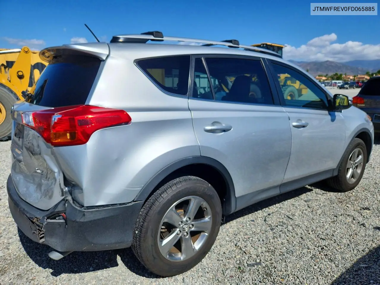 2015 TOYOTA RAV 4 VIN JTMWFREV0FD065885 — фото 3