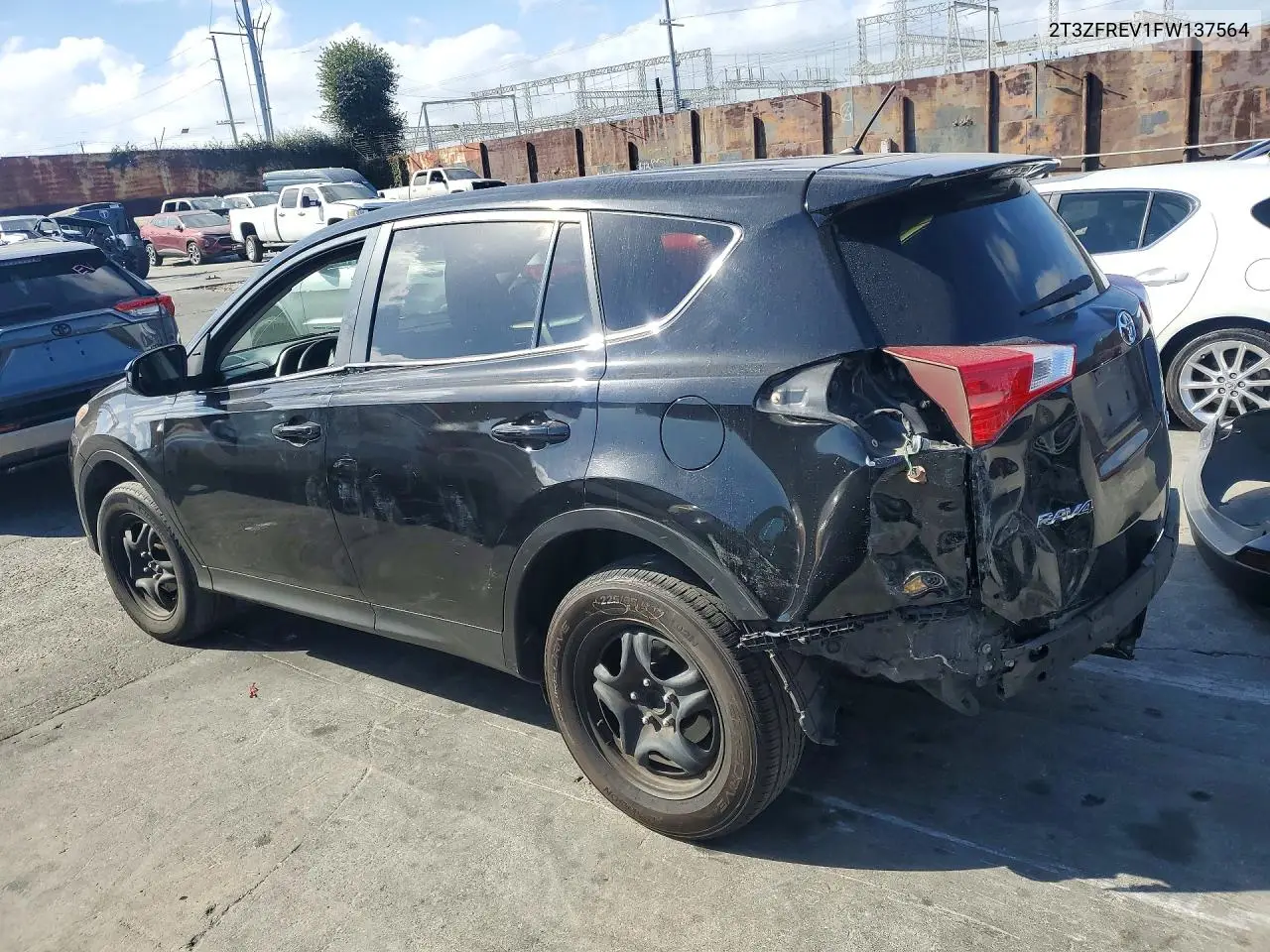 2015 TOYOTA RAV 4 VIN 2T3ZFREV1FW137564 — фото 2
