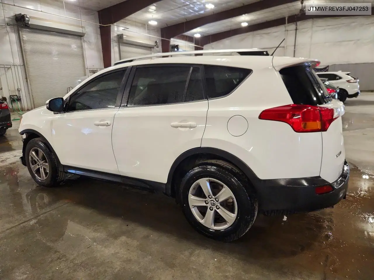 2015 TOYOTA RAV 4 VIN JTMWFREV3FJ047253 — фото 2