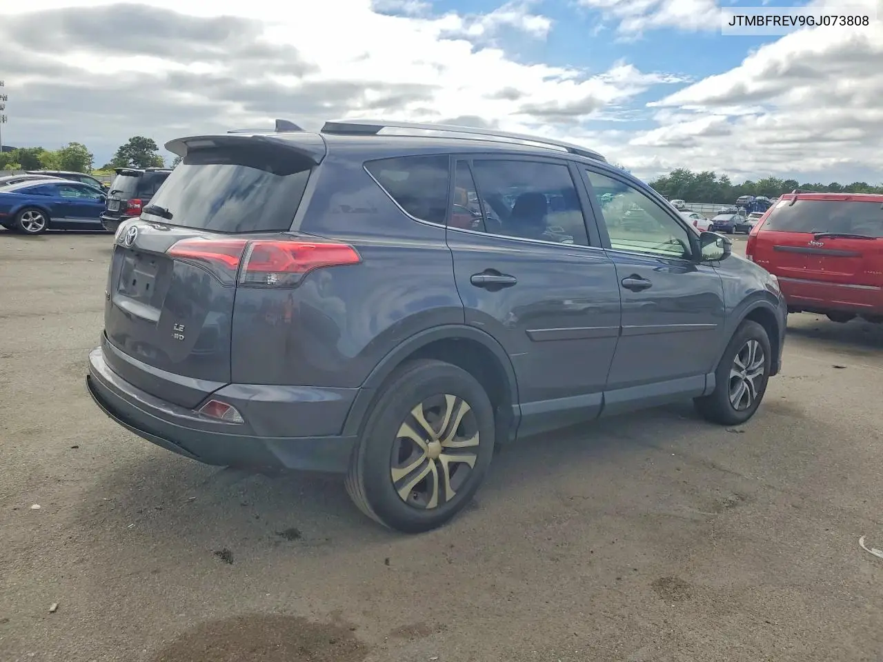 2016 TOYOTA RAV 4 VIN JTMBFREV9GJ073808 — фото 3