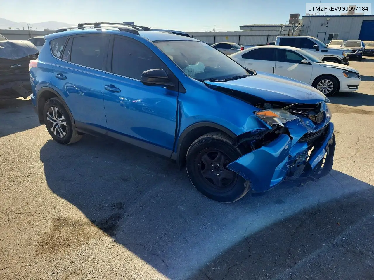 2016 TOYOTA RAV 4 VIN JTMZFREV9GJ097184 — фото 4