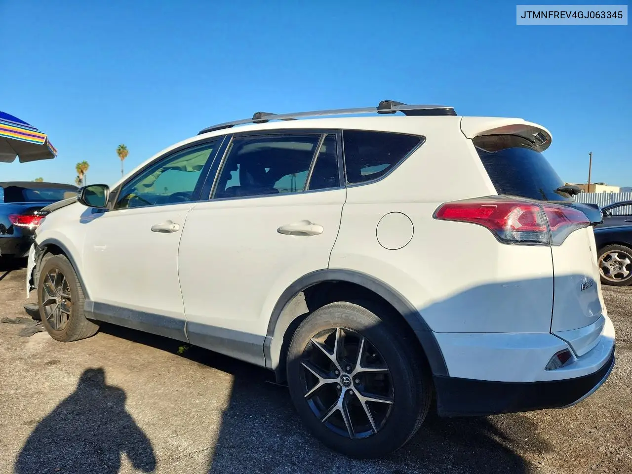 2016 TOYOTA RAV 4 VIN JTMNFREV4GJ063345 — фото 2