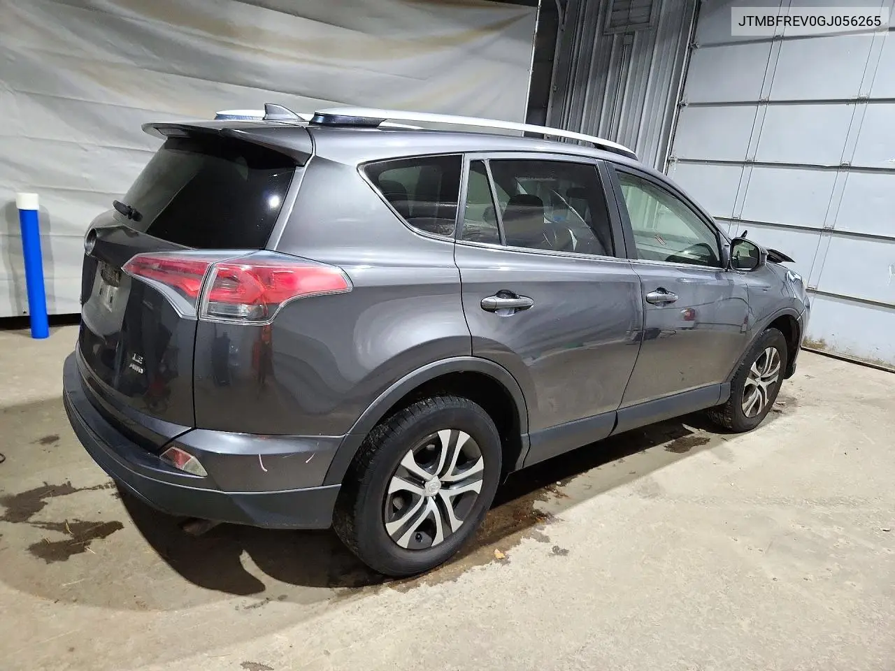 2016 TOYOTA RAV 4 VIN JTMBFREV0GJ056265 — фото 3