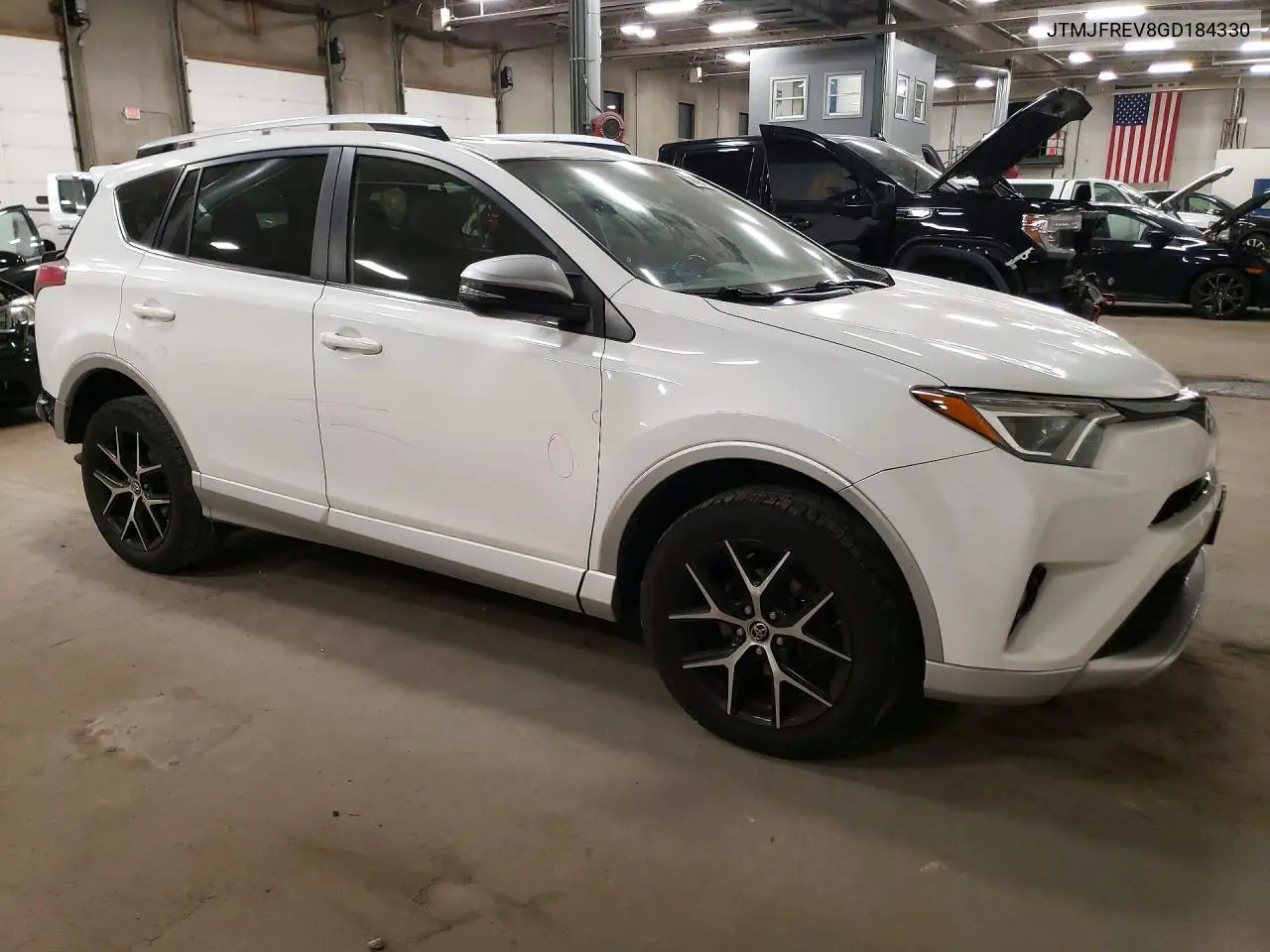 2016 TOYOTA RAV 4 VIN JTMJFREV8GD184330 — фото 4