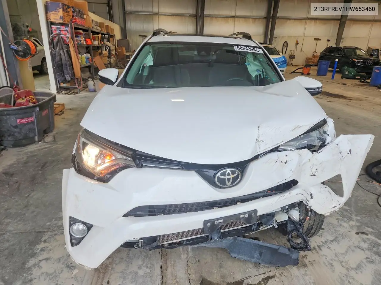 2017 TOYOTA RAV 4 VIN 2T3RFREV1HW653460 — фото 5