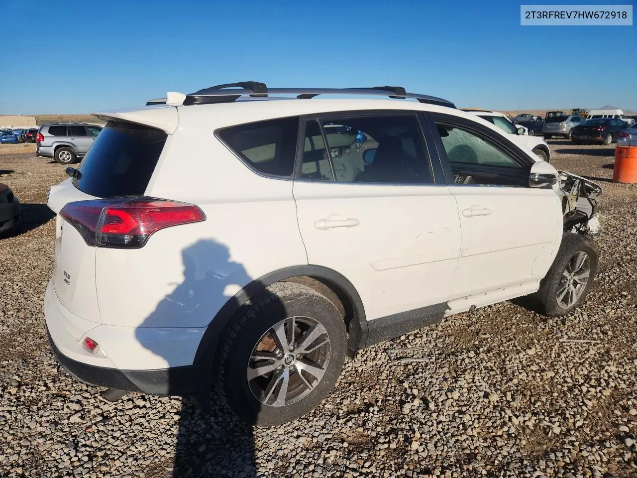 2017 TOYOTA RAV 4 VIN 2T3RFREV7HW672918 — фото 3