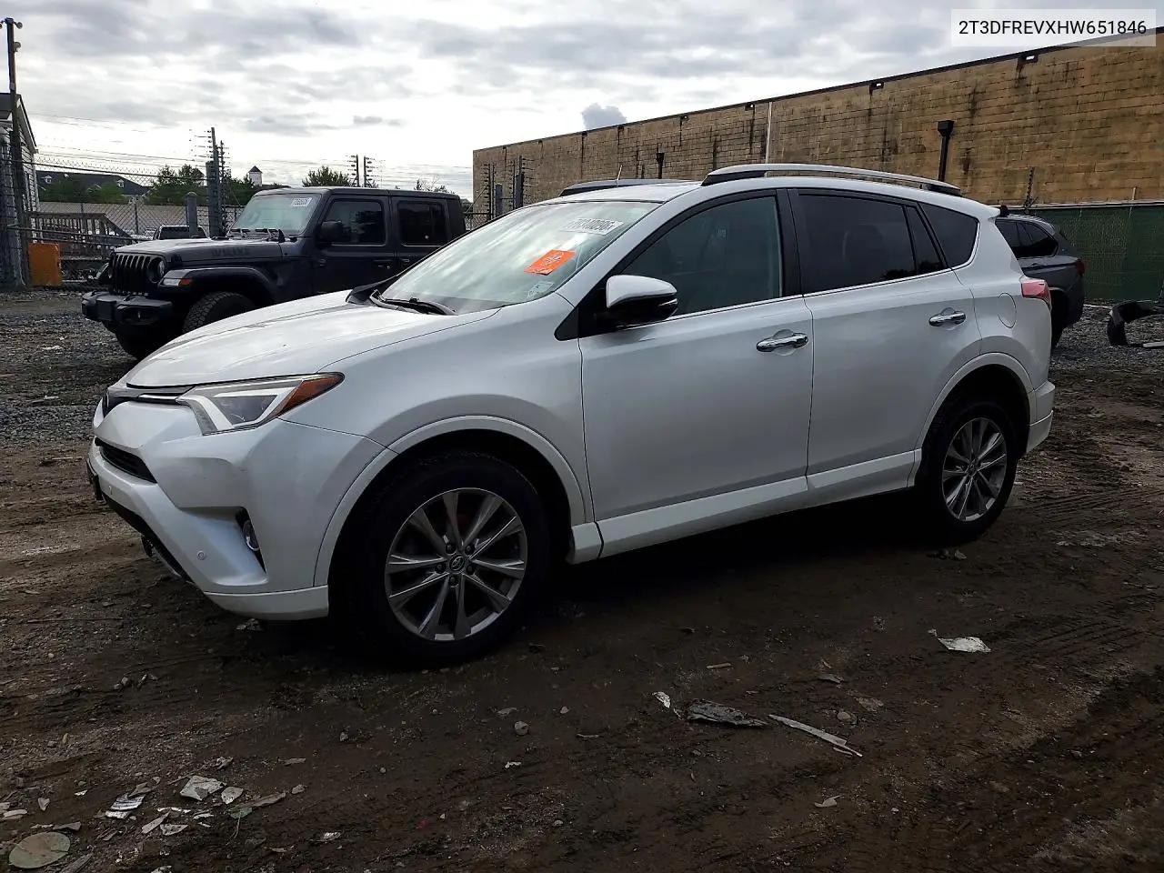 TOYOTA RAV 4 2017, VIN 2T3DFREVXHW651846