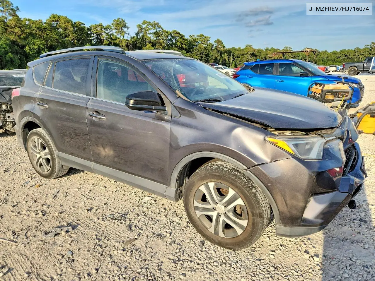 2017 TOYOTA RAV 4 VIN JTMZFREV7HJ716074 — фото 4