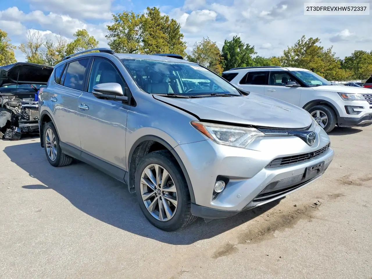 2017 TOYOTA RAV 4 VIN 2T3DFREVXHW572337 — фото 4