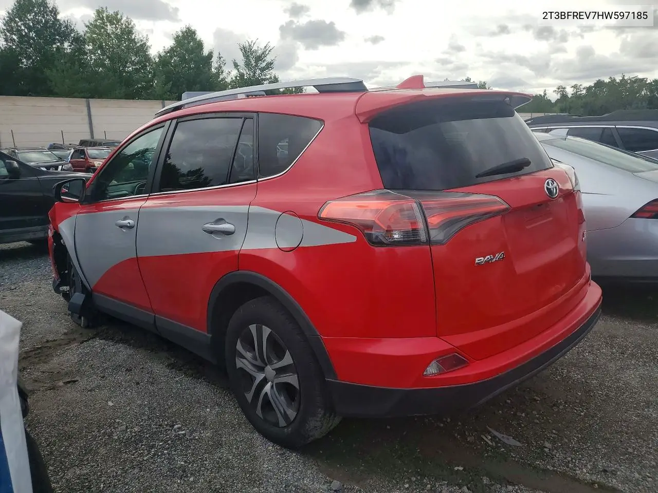 2017 TOYOTA RAV 4 VIN 2T3BFREV7HW597185 — фото 2