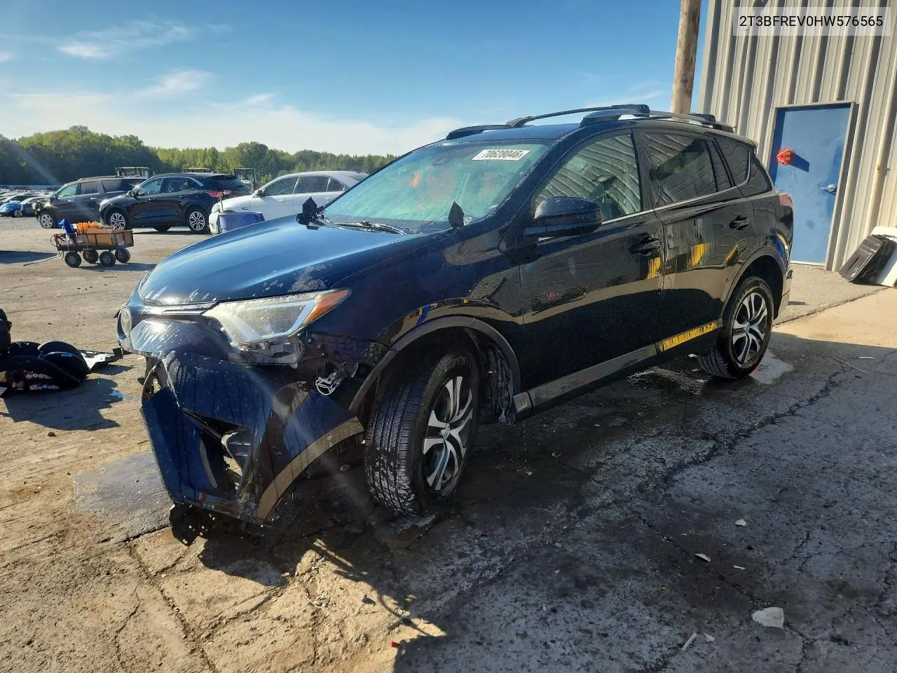 TOYOTA RAV 4 2017, VIN 2T3BFREV0HW576565