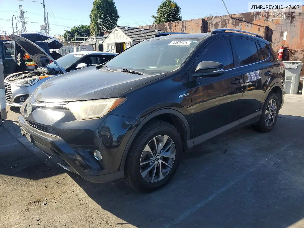 TOYOTA RAV 4 2017, VIN JTMRJREV3HD147687