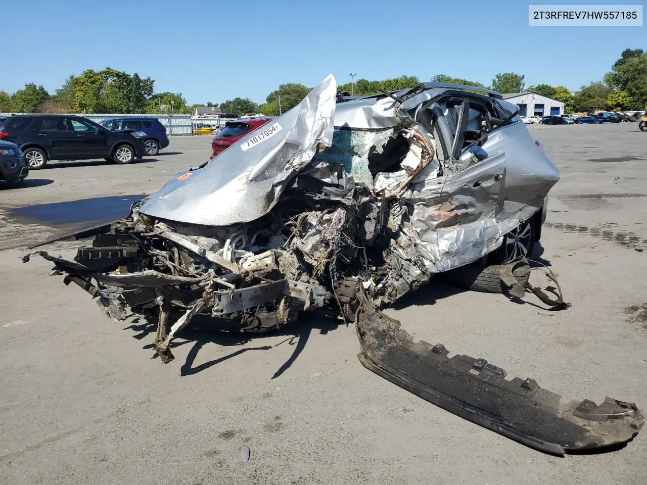 TOYOTA RAV 4 2017, VIN 2T3RFREV7HW557185