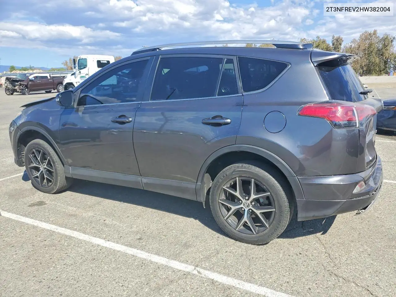 2017 TOYOTA RAV 4 VIN 2T3NFREV2HW382004 — фото 2