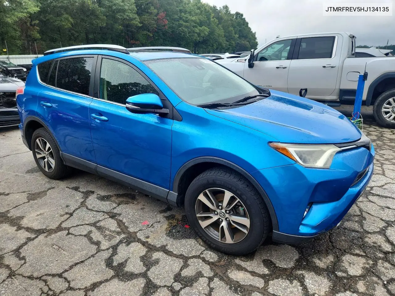 2017 TOYOTA RAV 4 VIN JTMRFREV5HJ134135 — фото 4