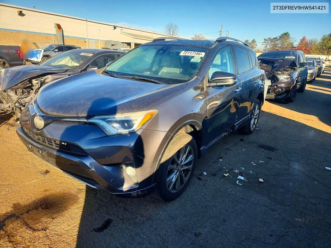 TOYOTA RAV 4 2017, VIN 2T3DFREV9HW541421