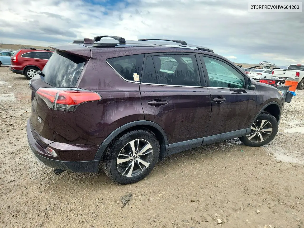 2017 TOYOTA RAV 4 VIN 2T3RFREV0HW604203 — фото 3