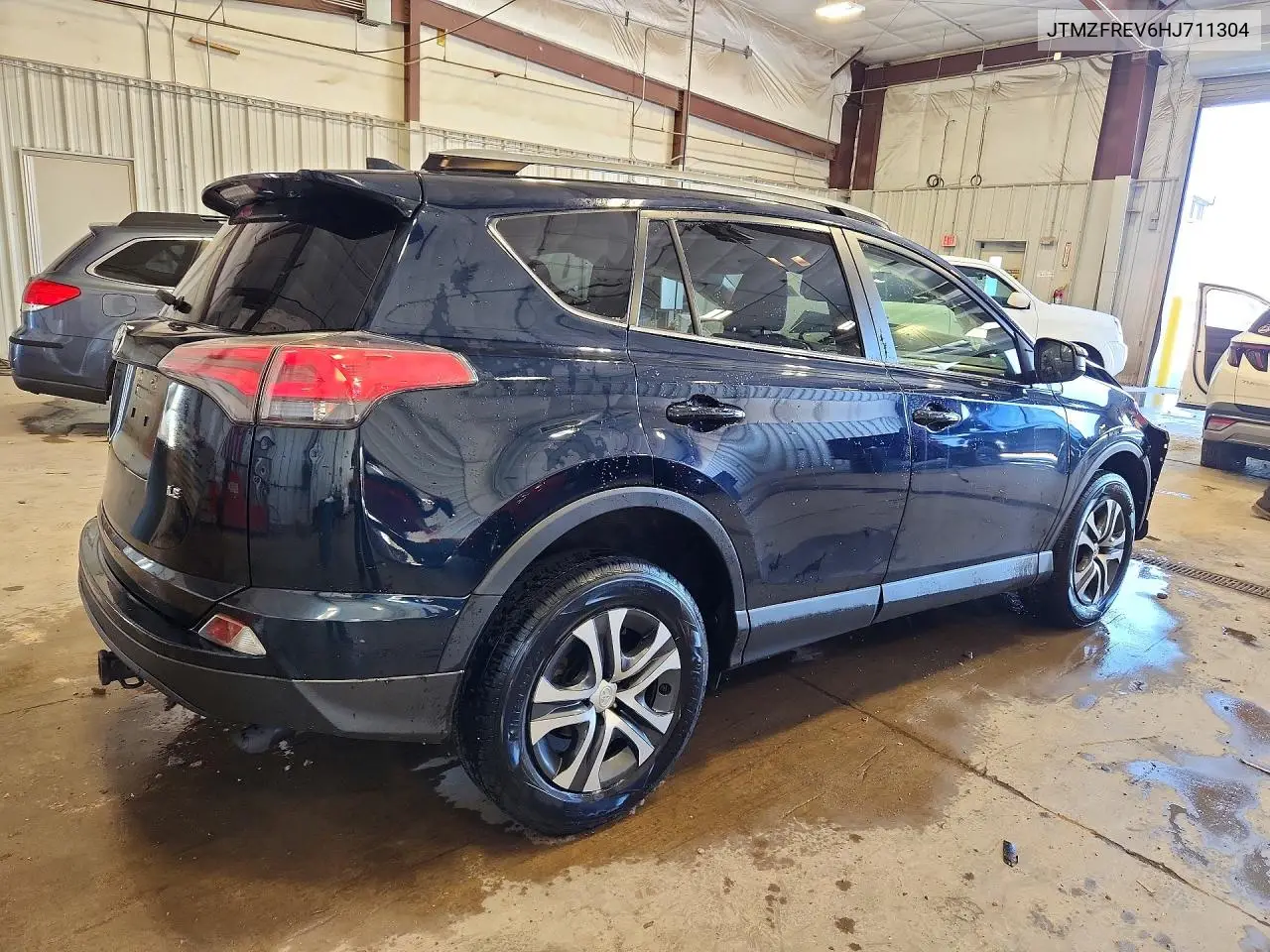 2017 TOYOTA RAV 4 VIN JTMZFREV6HJ711304 — фото 3