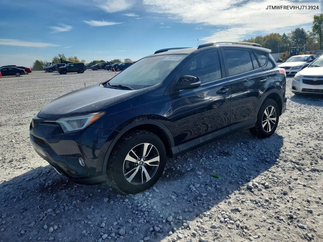 TOYOTA RAV 4 2017, VIN JTMWFREV9HJ713924
