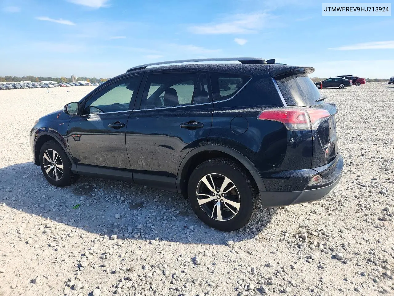 2017 TOYOTA RAV 4 VIN JTMWFREV9HJ713924 — фото 2