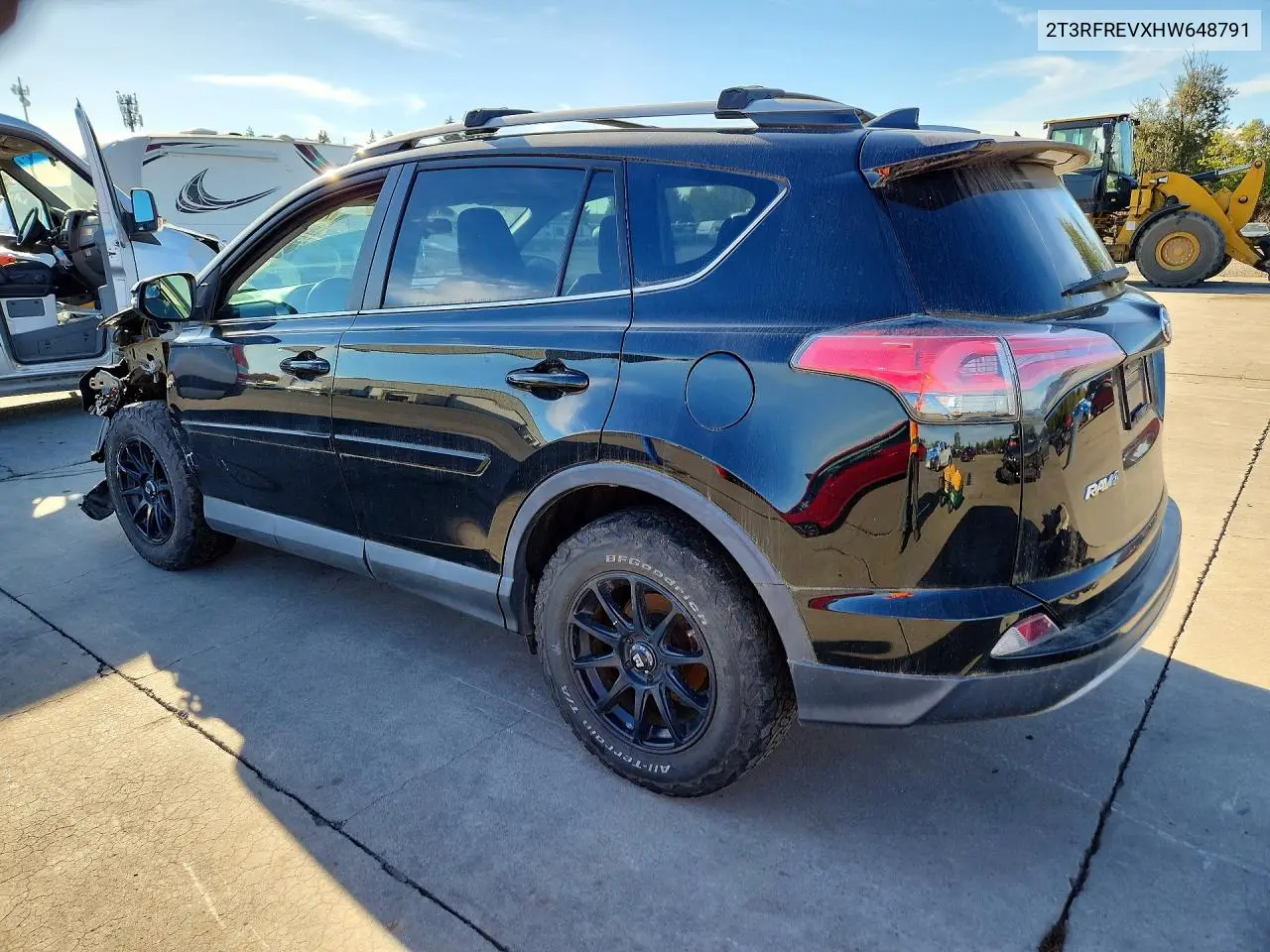 2017 TOYOTA RAV 4 VIN 2T3RFREVXHW648791 — фото 2