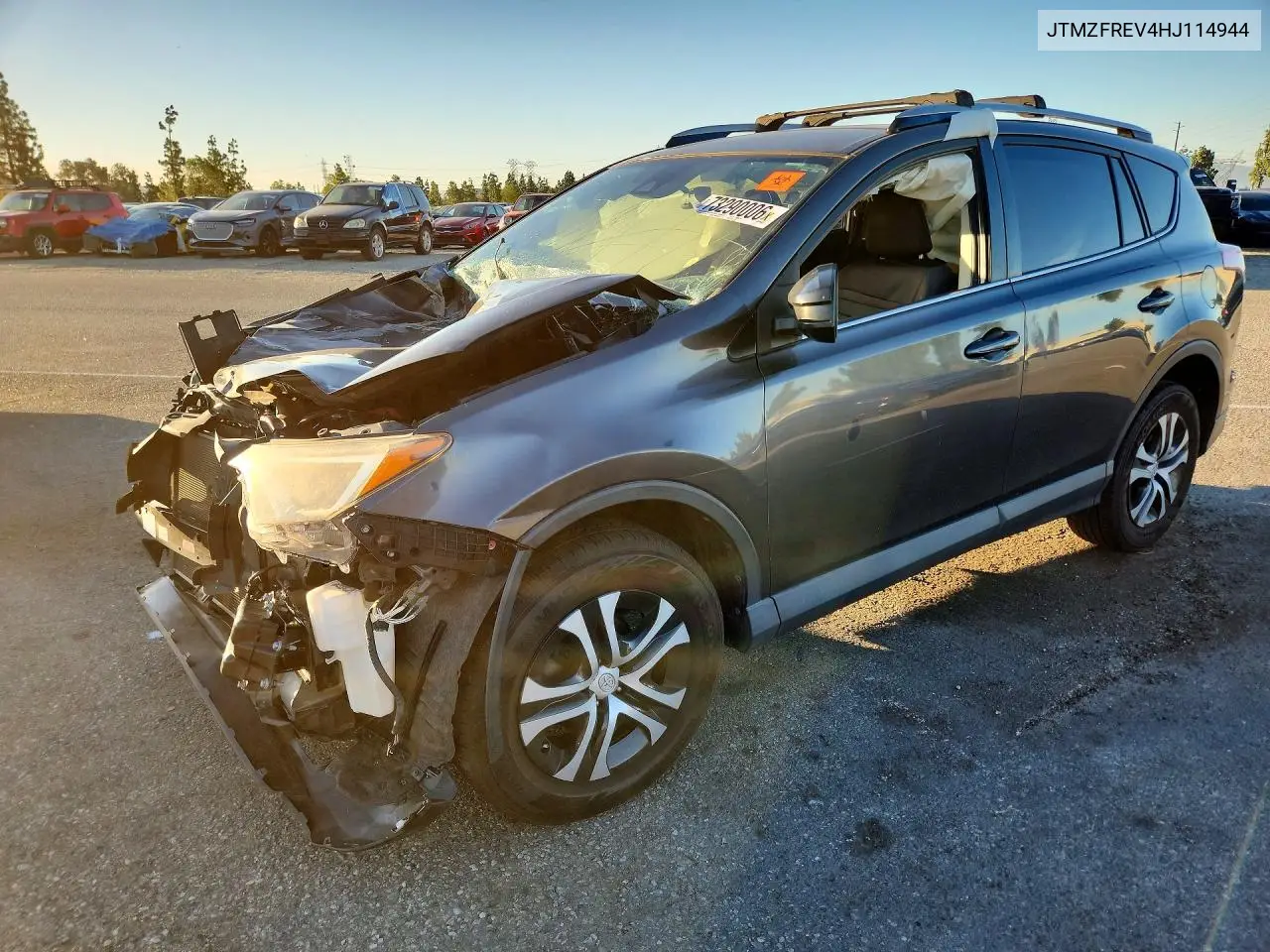 TOYOTA RAV 4 2017, VIN JTMZFREV4HJ114944