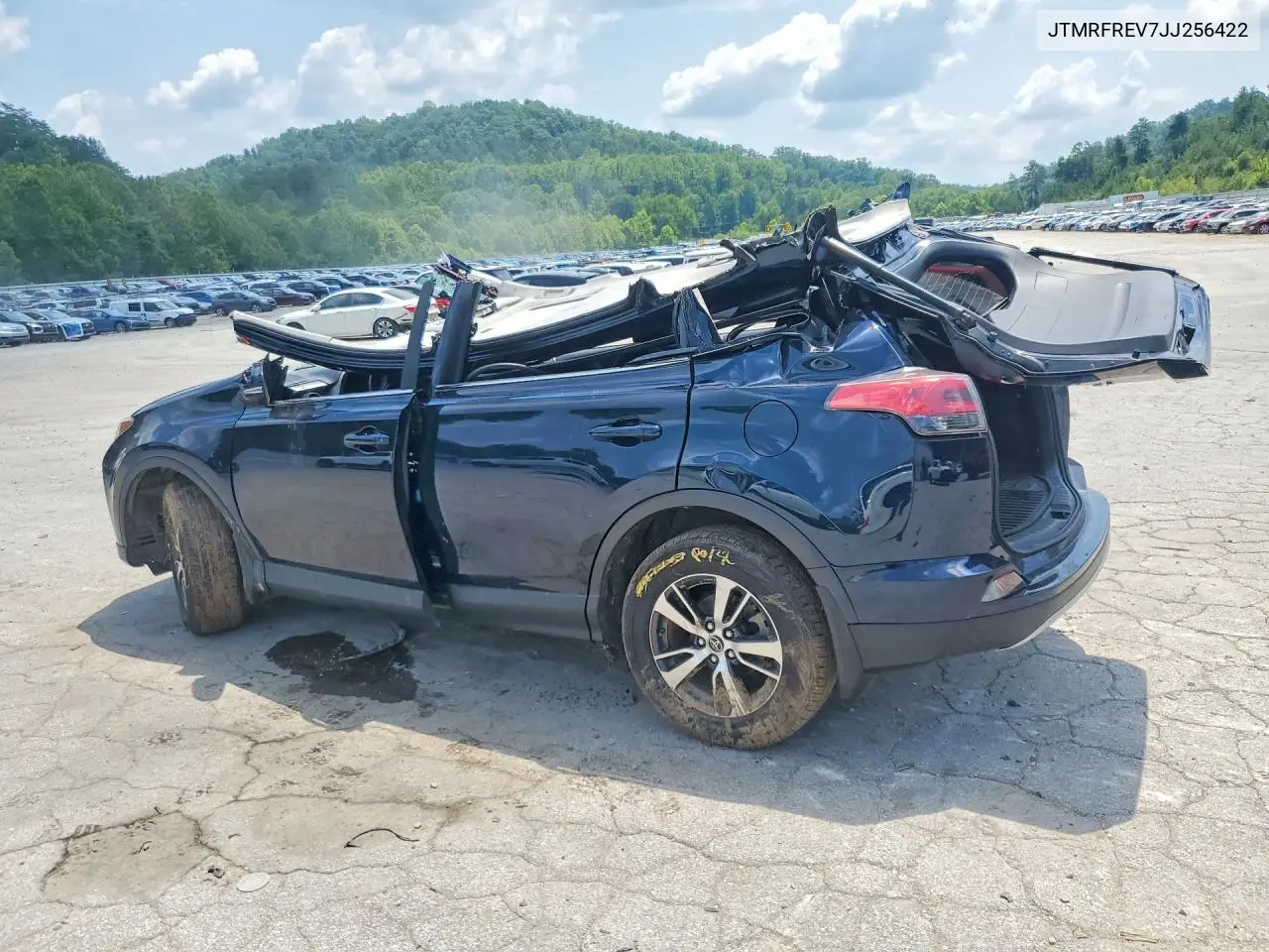 2018 TOYOTA RAV 4 VIN JTMRFREV7JJ256422 — фото 2